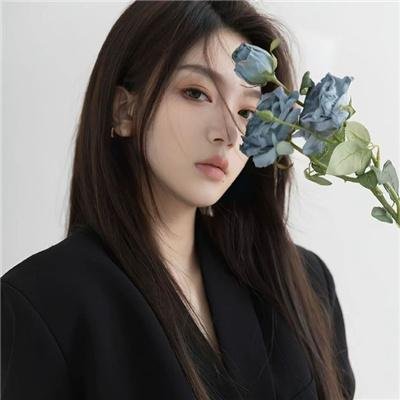 渺小而坚韧